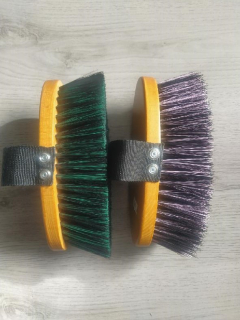 Kartáč -extra dlouhý vlas